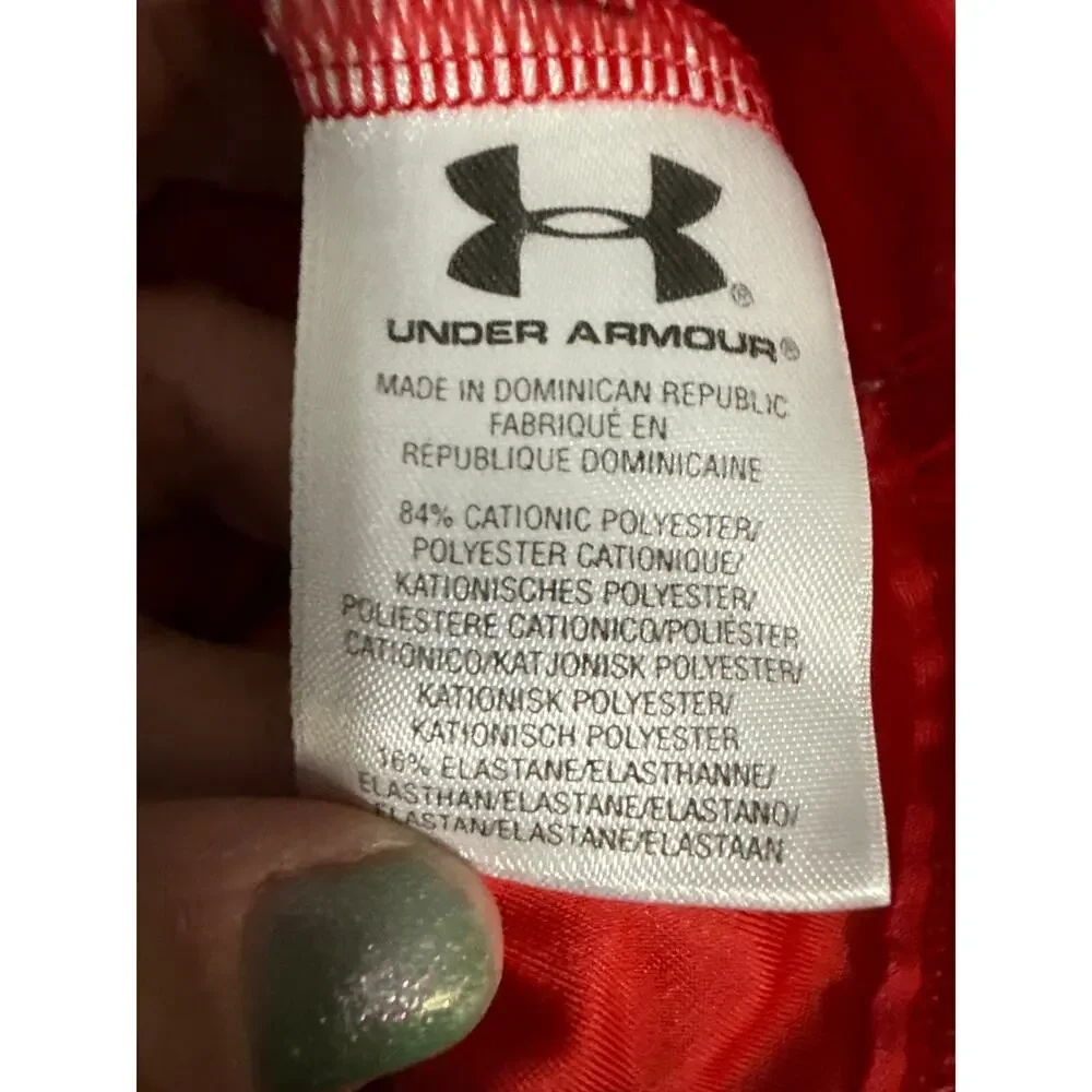 Under Armour Red Short Sleeve Tee Youth Medium